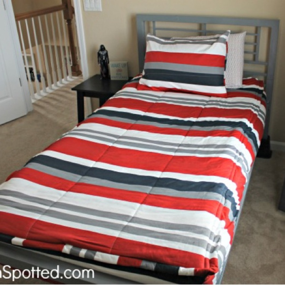 Beddy’s, Hot & Coaled TWIN